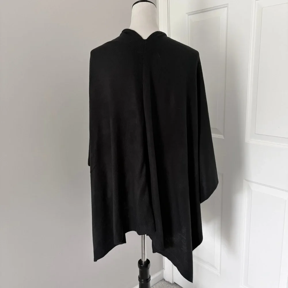 Coco + Carmen Wrap Kiara O/S Black Lightweight Open Front Layering Shawl Poncho